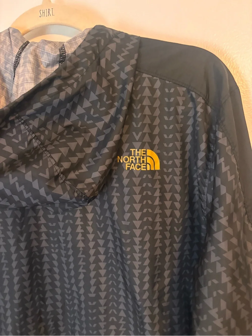 The North Face Men's Black & Gray Hooded Quarter Zip Windwall Windbreaker
